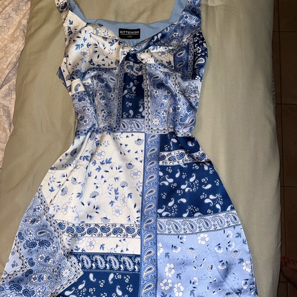 Kittenish Karli Paisley Dress - Picture 3 of 5